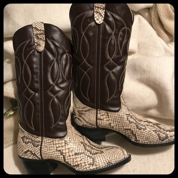bronco cowboy boots